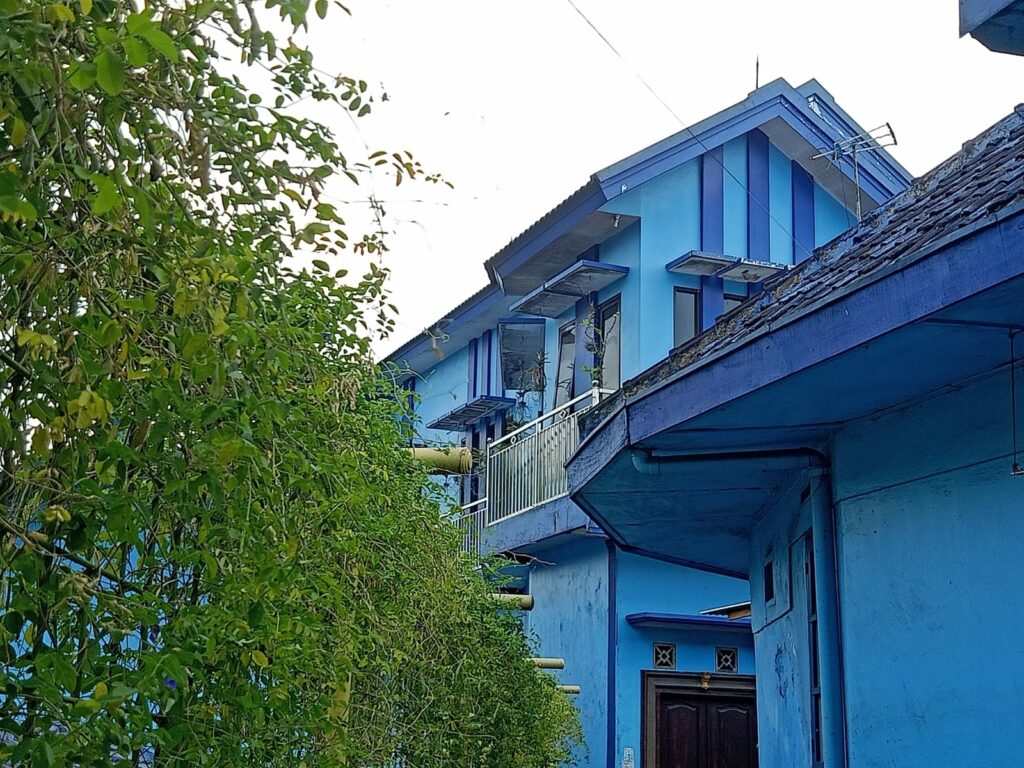 Kampung Biru Arema